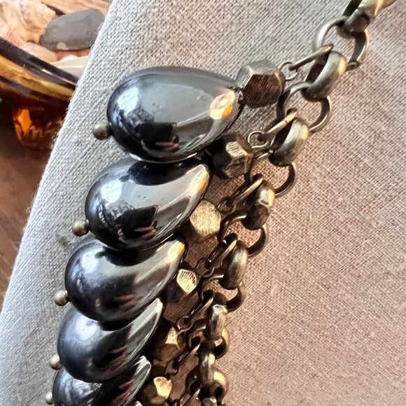 Chico’s Cleopatra Brass and Hematite Drop Statement Necklace - Picture 7 of 10
